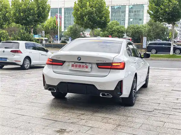 BMW 3 Series 2025