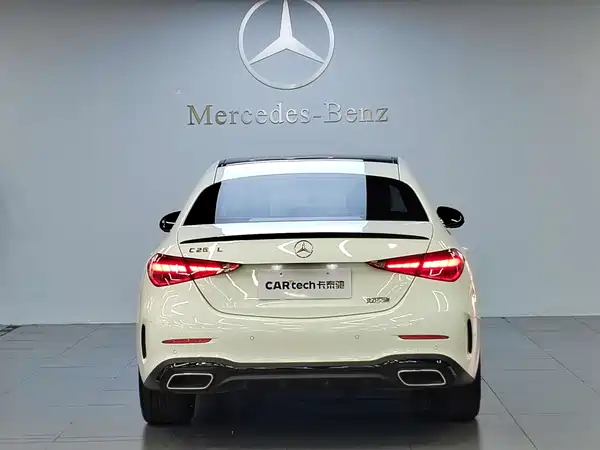 Mercedes-Benz C-Class 2024