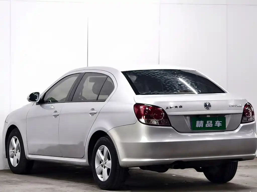 Volkswagen Lavida 2012