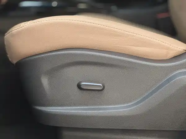 Buick GL6 2022