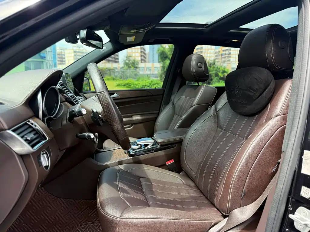 Mercedes-Benz GLE 2017 — фото 12