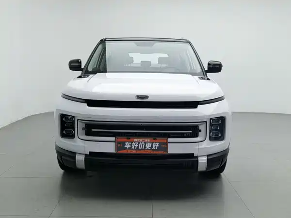 Geely ICON 2022