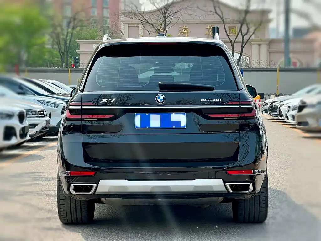 BMW X7 2023 — фото 7