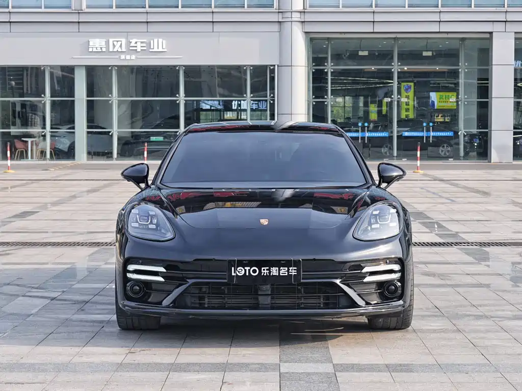 Porsche Panamera 2018 — фото 2