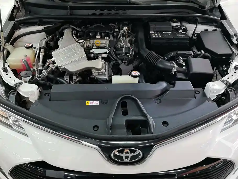 Toyota Corolla 2022 — фото 10