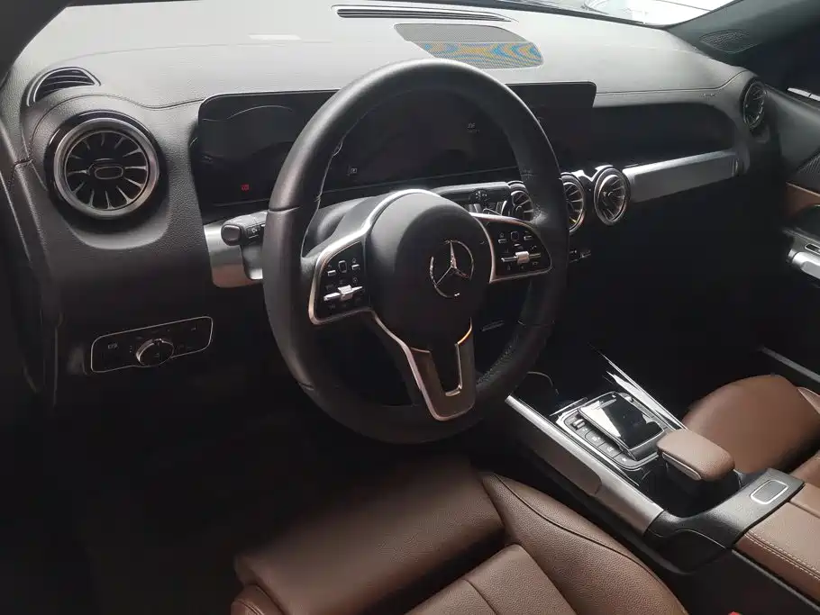 Mercedes-Benz GLB 2022 — фото 12