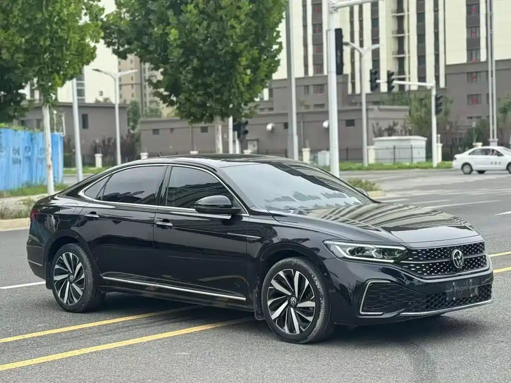 Volkswagen Passat 2021