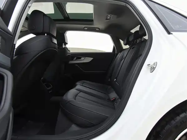 Audi A4L 2024