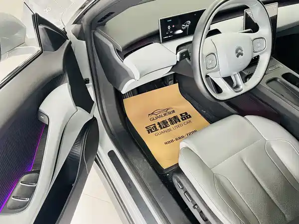 NIO ET5T 2024