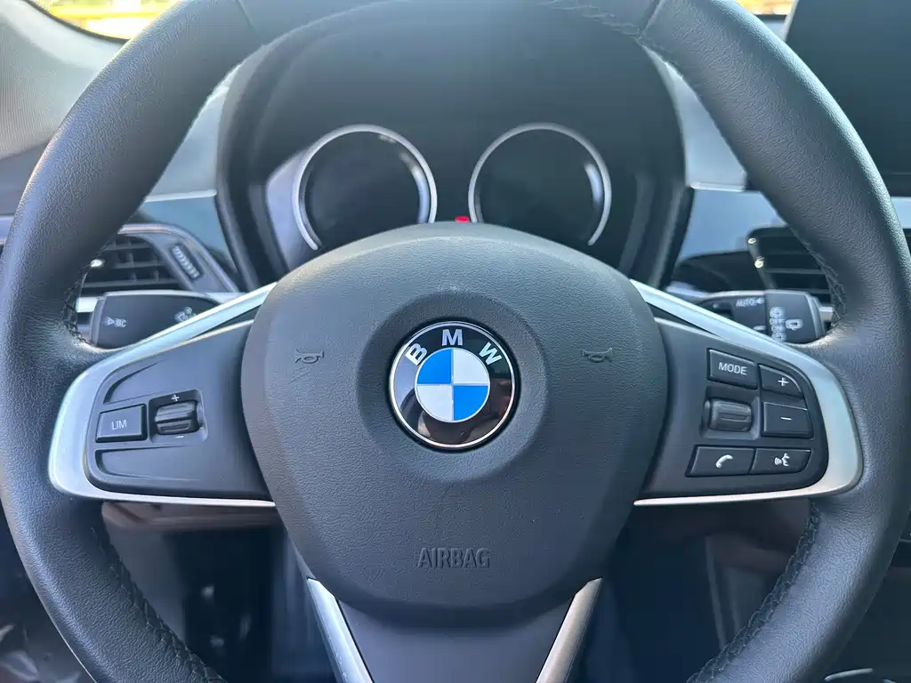 BMW X1 2022 — фото 13