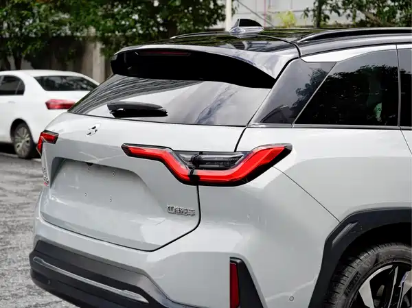 NIO ES6 2021