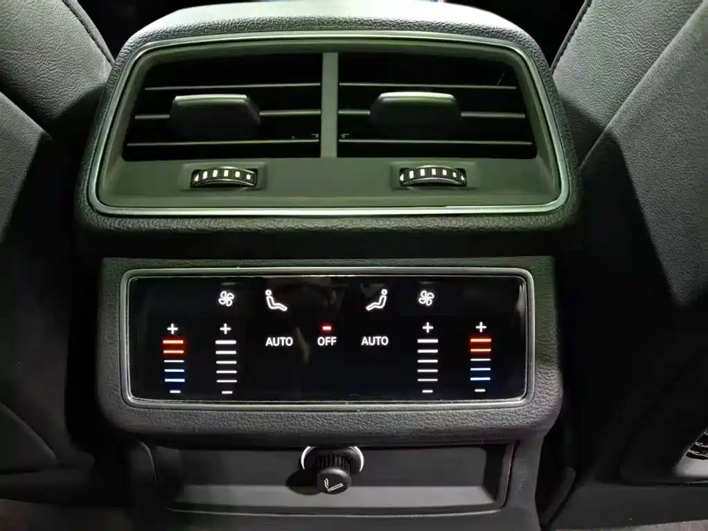 Audi A6L 2021 — фото 12