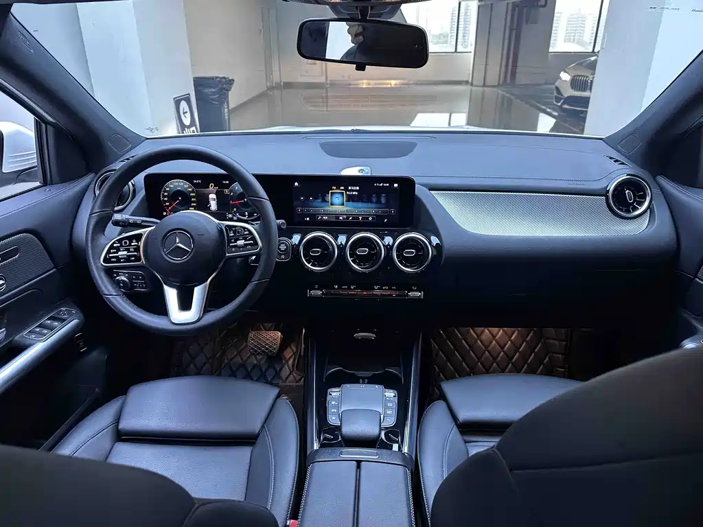 Mercedes-Benz GLA 2021 — фото 19
