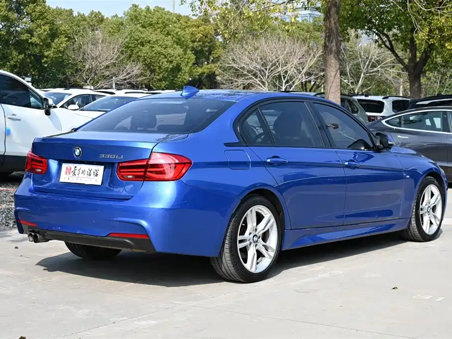 BMW 3 Series 2017
