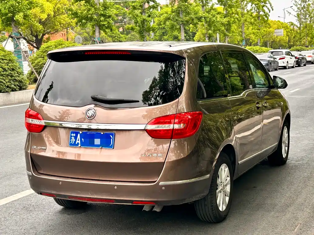 Buick GL8 2019 — фото 7