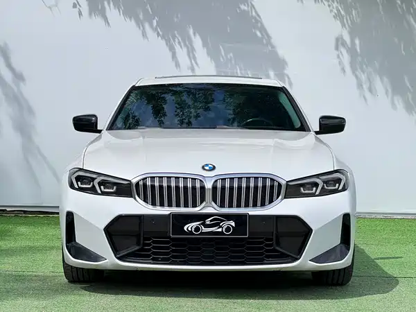 BMW 3 Series 2023