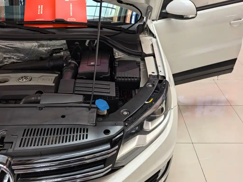 Volkswagen Tiguan 2017 — фото 18