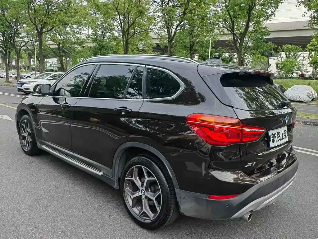 BMW X1 2019 — фото 7