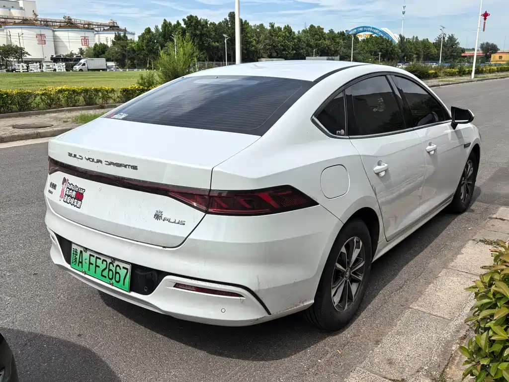 BYD Qin PLUS 2023 — фото 4
