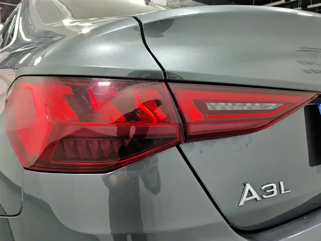 Audi A3 2021 — фото 14