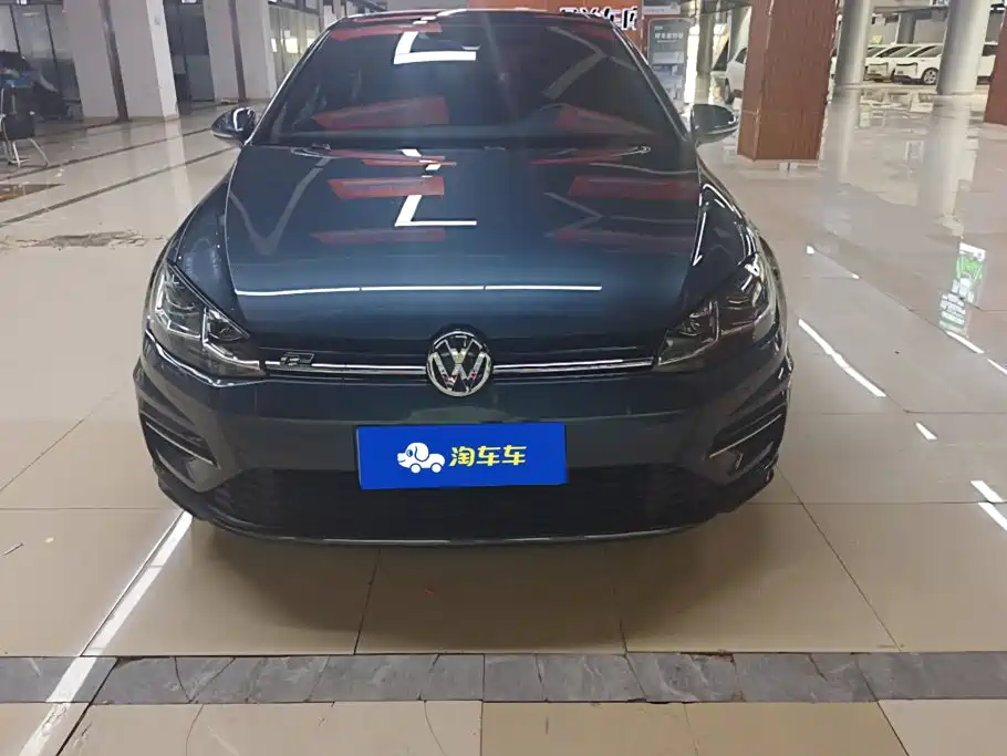 Volkswagen Golf 2020