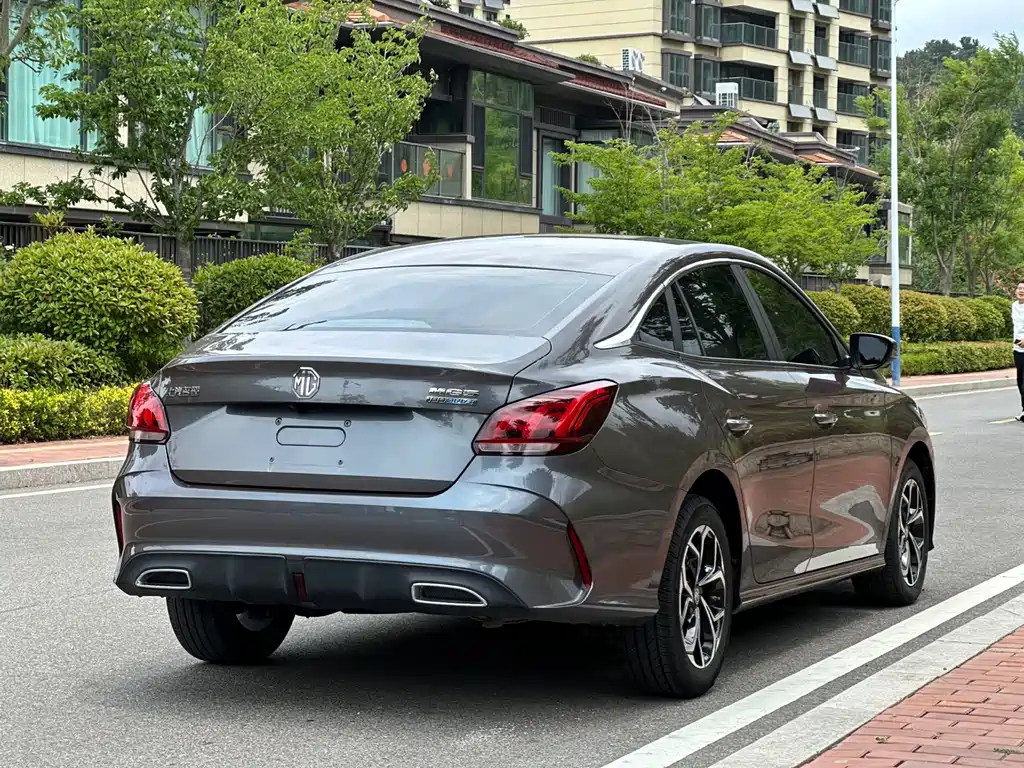MG 5 2022