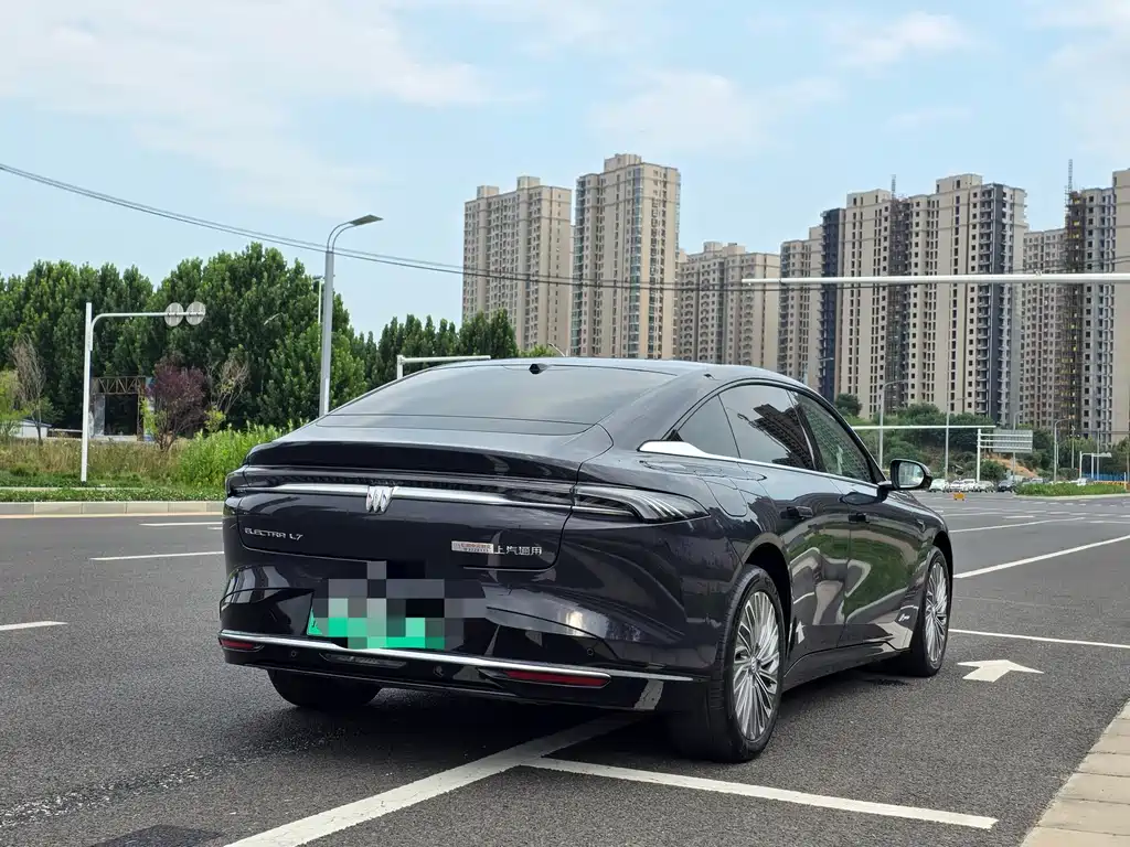 Buick Zhijing L7 2025 — фото 4