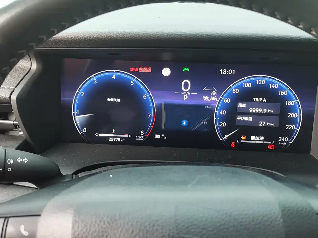 Toyota Camry 2024 — фото 16