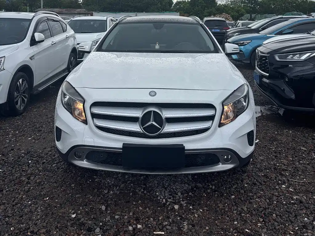 Mercedes-Benz GLA 2017 — фото 2