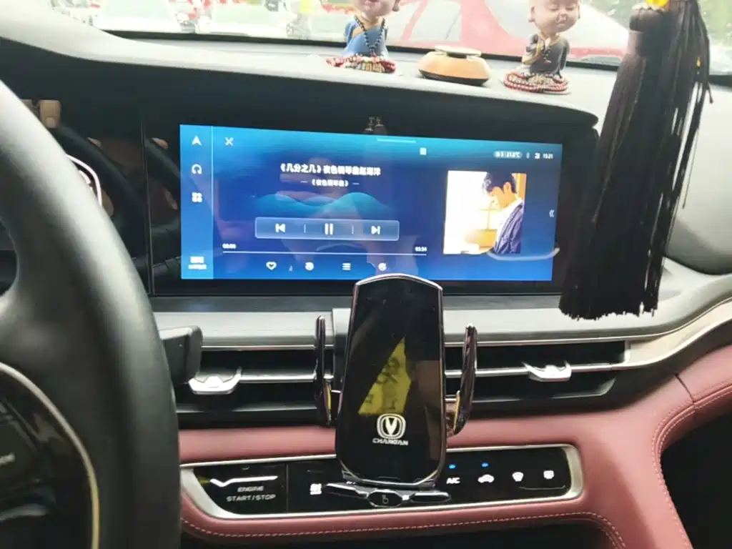 Changan CS75PLUS 2019 — фото 18