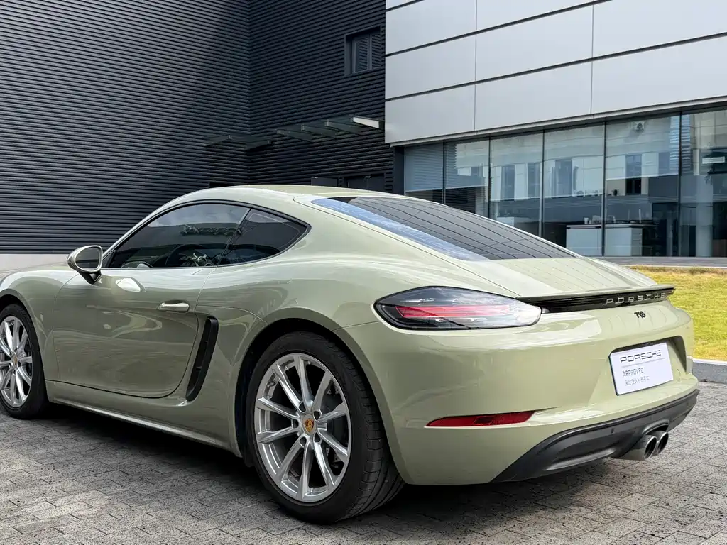 Porsche 718 2023 — фото 6