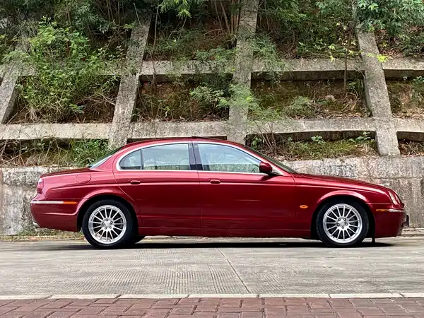 Jaguar S-TYPE 2006
