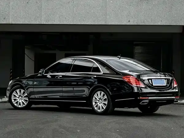 Mercedes-Benz S-Class 2015