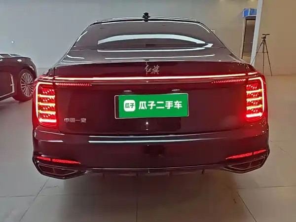 Hongqi H9 2025