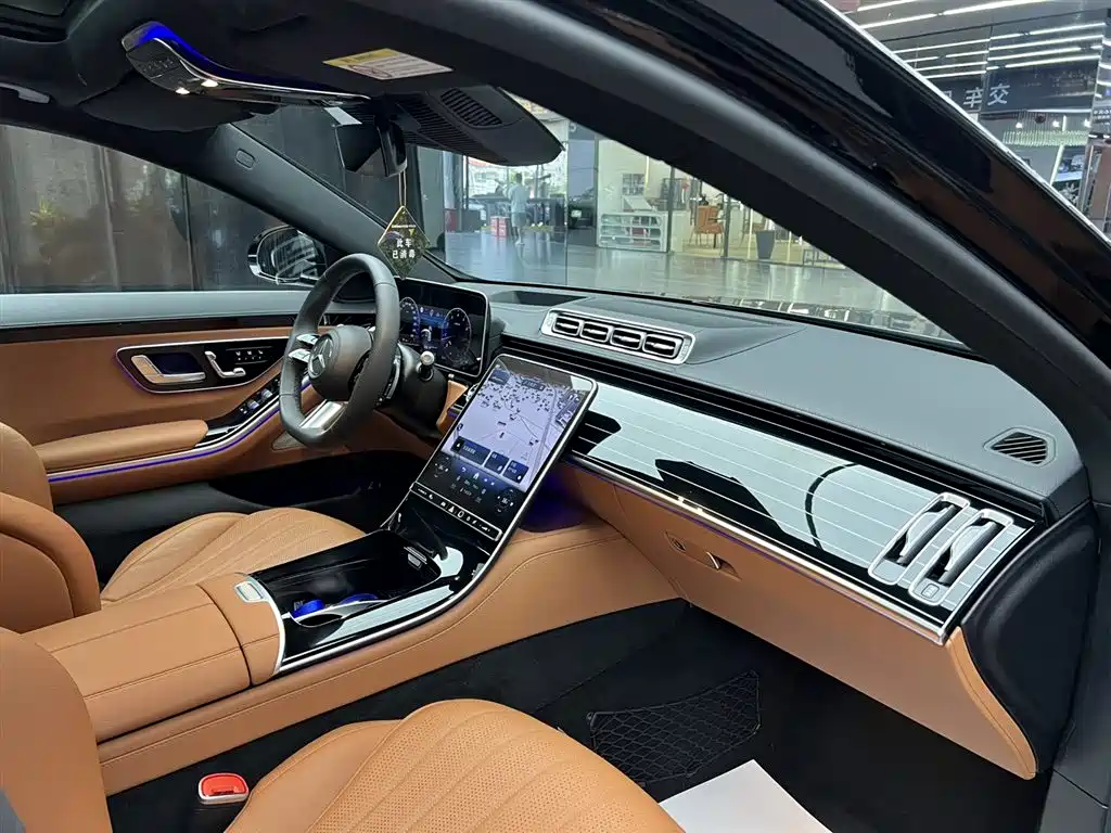 Mercedes-Benz S-Class 2024 — фото 18