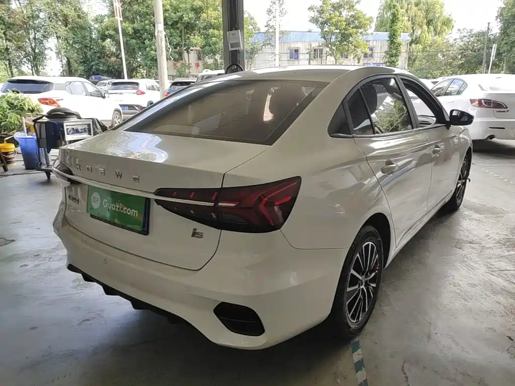 Roewe i5 2022