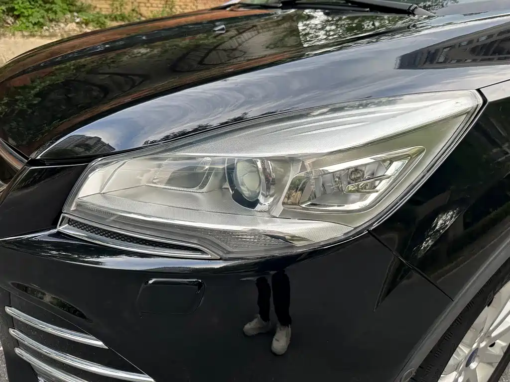 Ford Kuga 2014 — фото 18