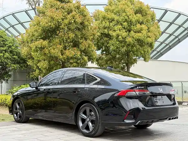 Honda Inspire 2025