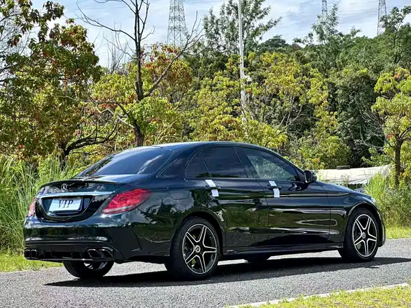 Mercedes-Benz C-Class 2021