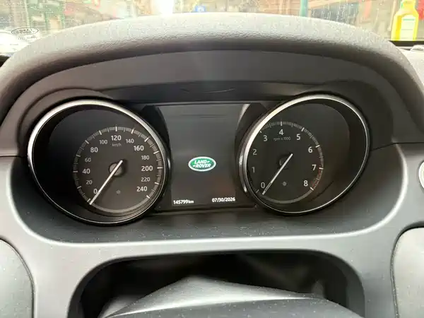 Land Rover Discovery Sport 2017