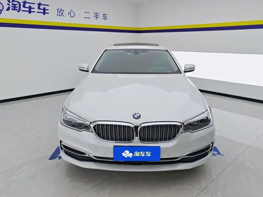 BMW 5 Series 2019