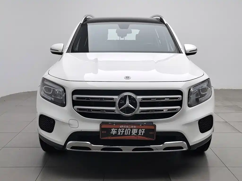 Mercedes-Benz GLB 2021