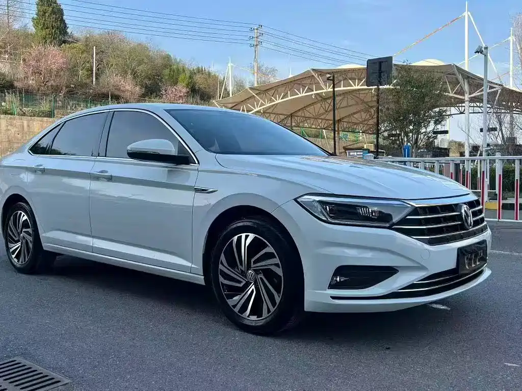 Volkswagen Sagitar 2023