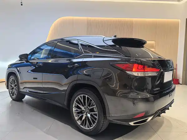 Lexus RX 2021