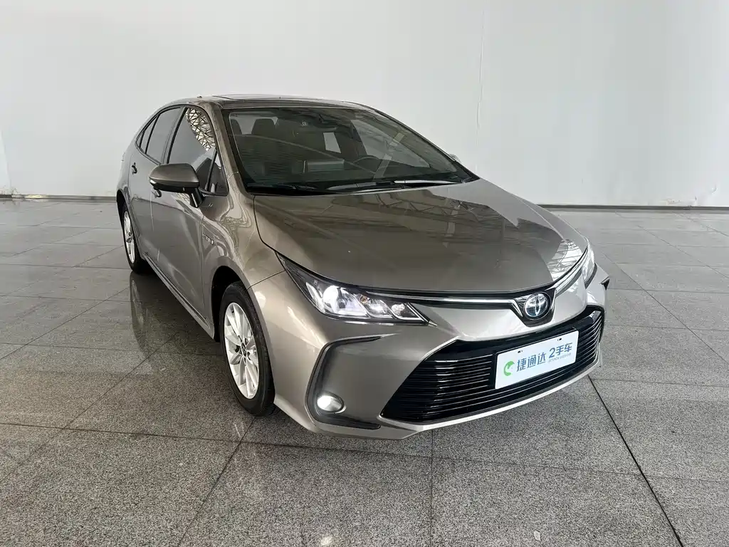 Toyota Corolla 2020 — фото 17