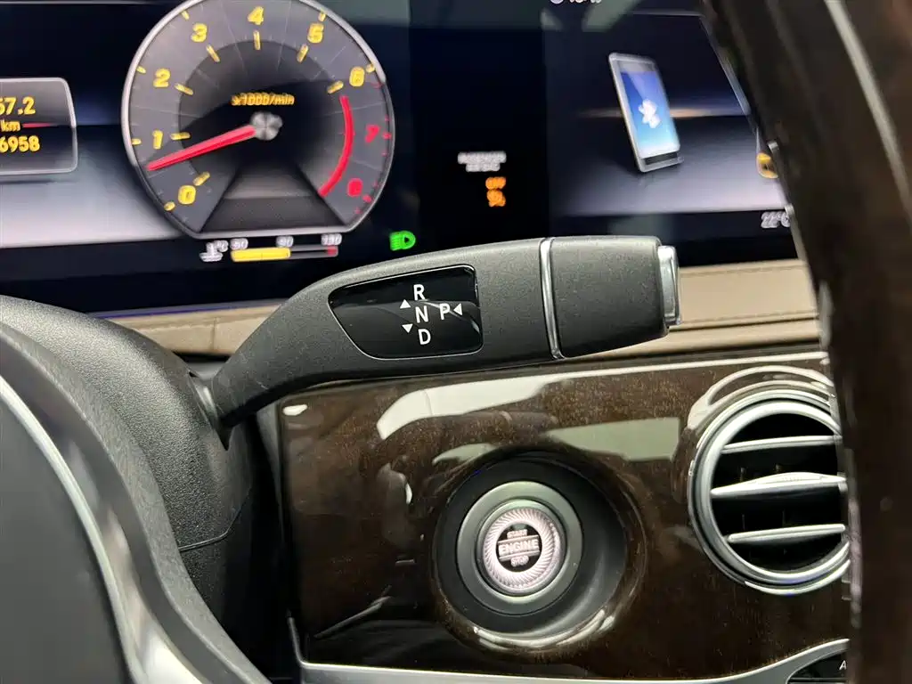 Mercedes-Benz S-Class 2020 — фото 19