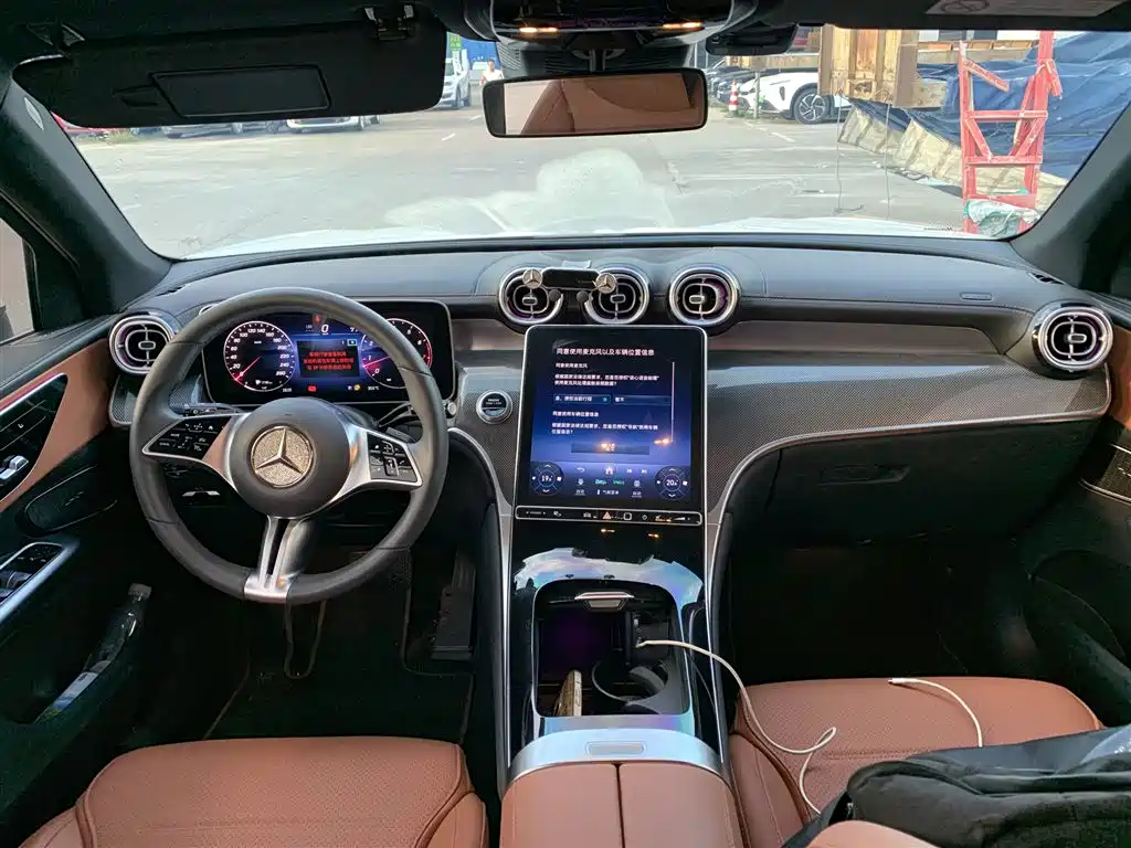 Mercedes-Benz GLC 2024