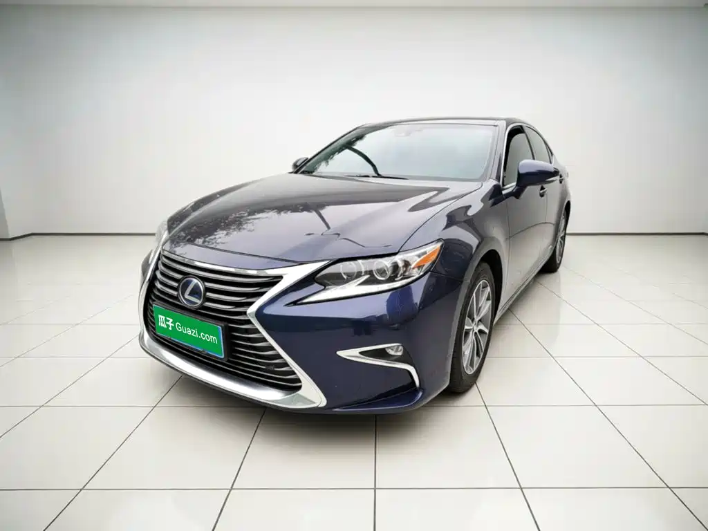 Lexus ES 2016 — фото 2