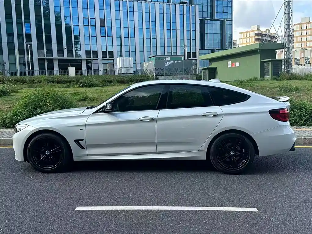 BMW 3 Series GT 2020 — фото 14