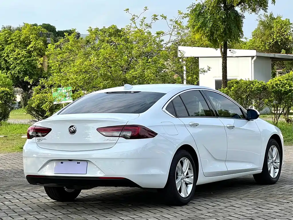 Buick Regal 2020 — фото 4